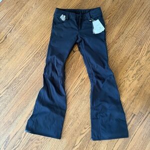 NWT Women's Volcom Species Stretch Snow Pants
